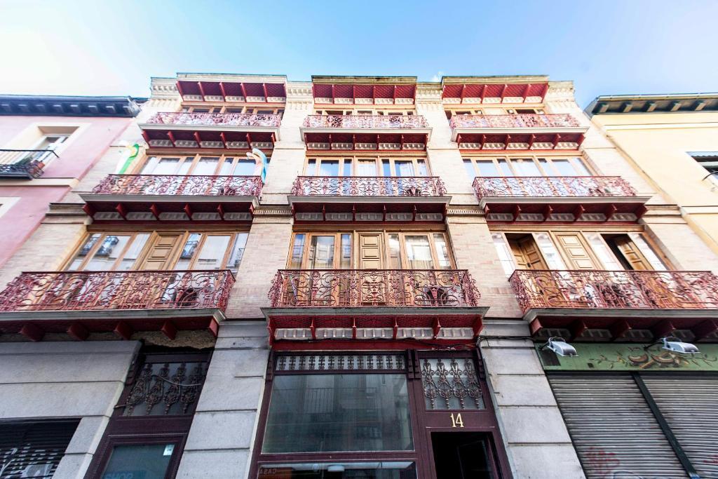 Santa Ana Apartamento Madrid Exterior photo