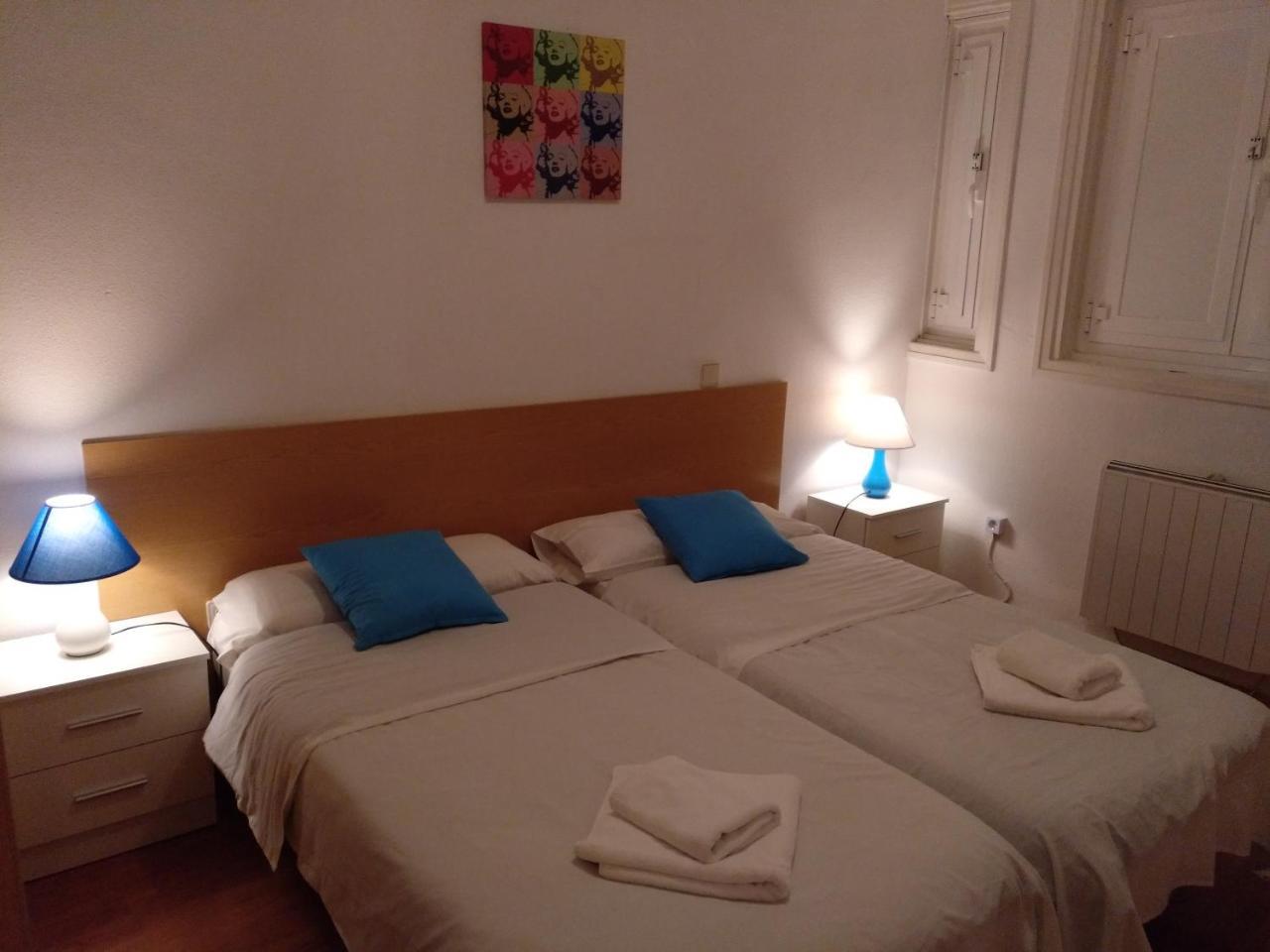 Santa Ana Apartamento Madrid Exterior photo