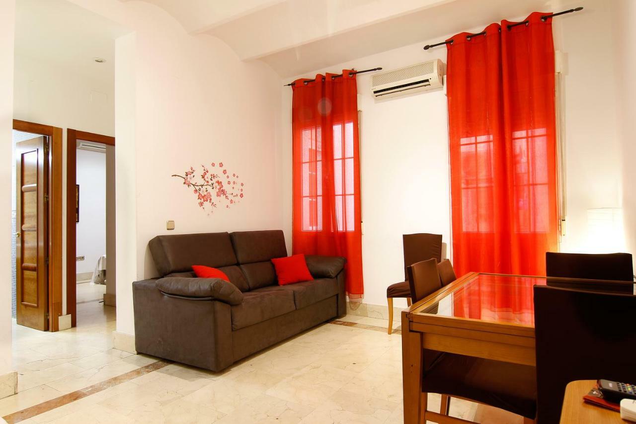 Santa Ana Apartamento Madrid Exterior photo