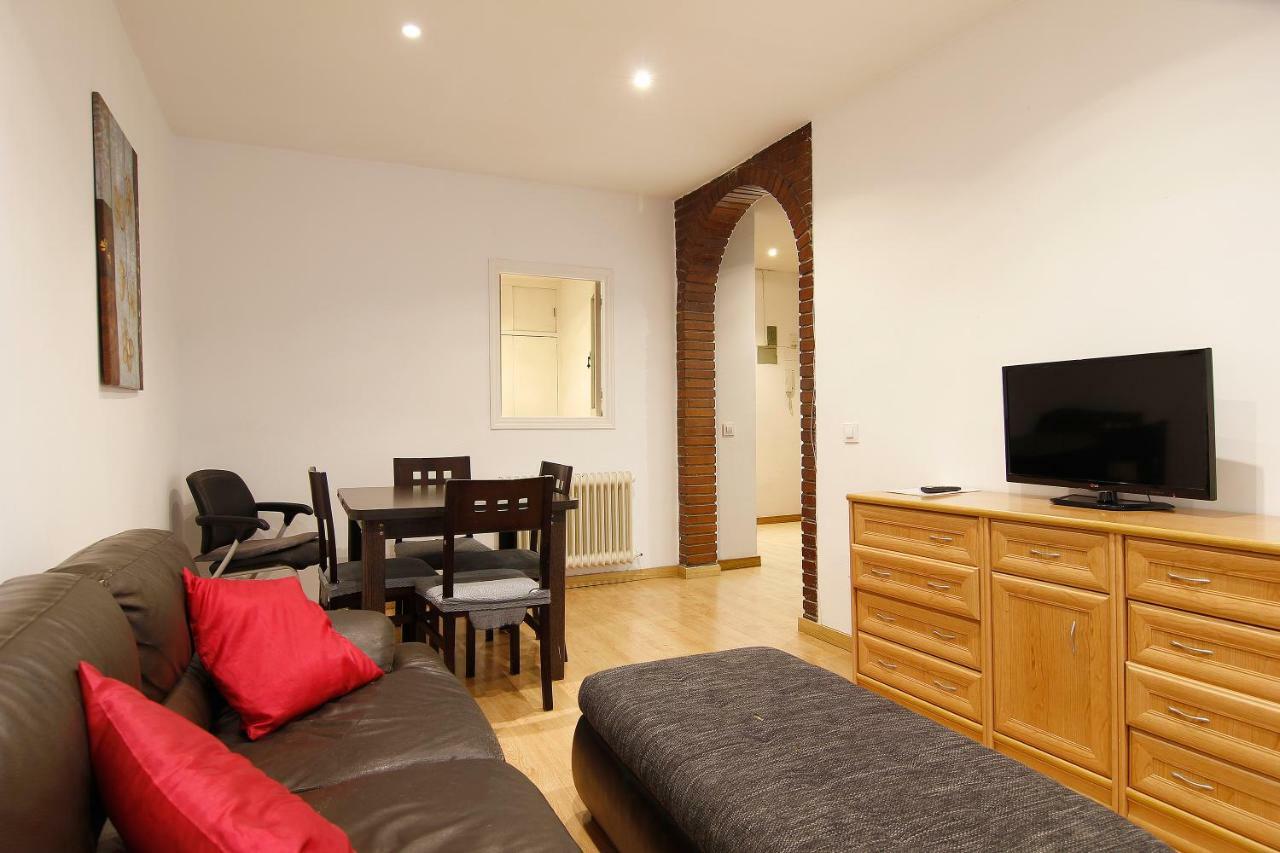 Santa Ana Apartamento Madrid Exterior photo