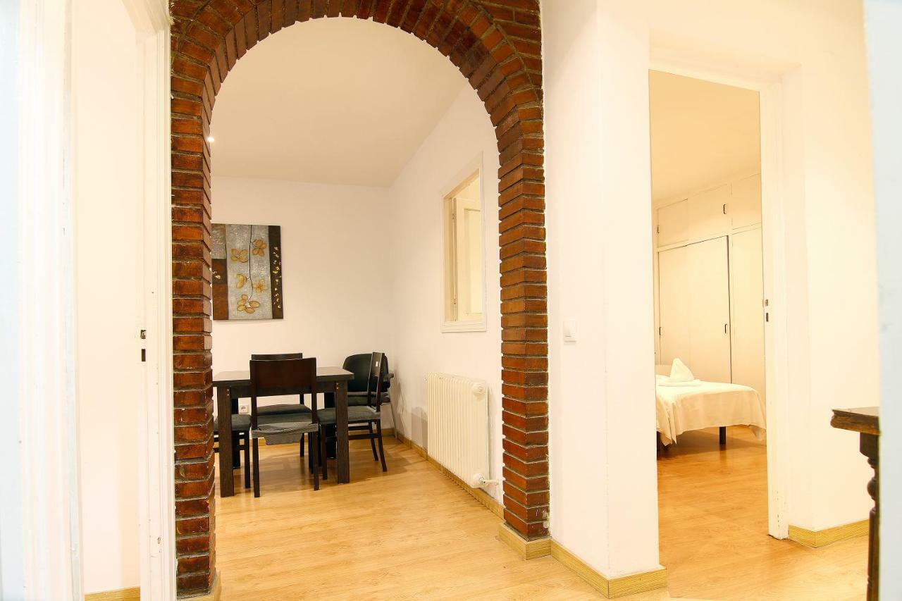 Santa Ana Apartamento Madrid Exterior photo