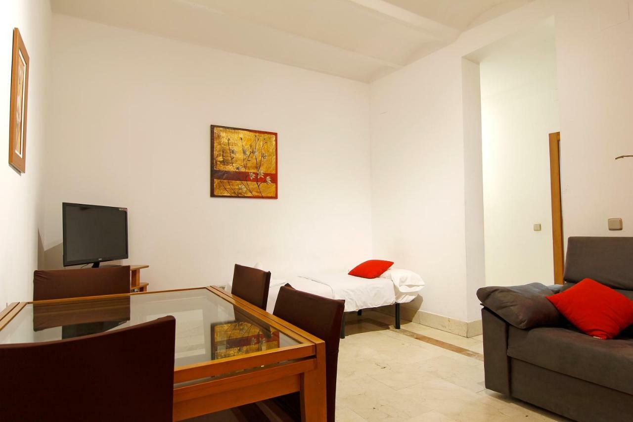 Santa Ana Apartamento Madrid Exterior photo